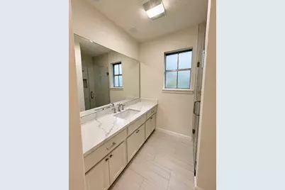 2111 Riverlawn Drive, Houston, TX 77339 - Photo 15