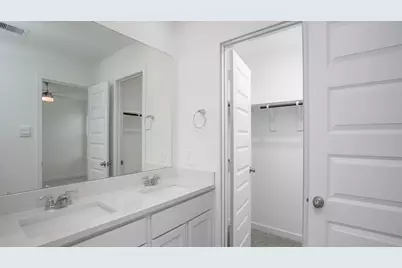 2837 Lisburn Terrace Ln, Houston, TX 77051 - Photo 15