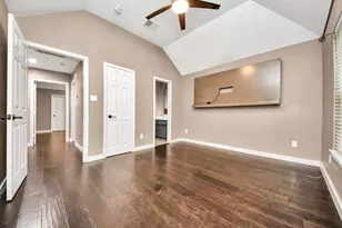 3210 Shadowwalk Dr, Houston, TX 77082 - Photo 31