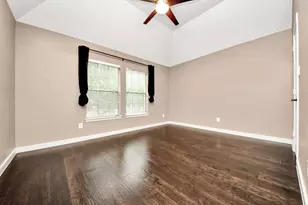 3210 Shadowwalk Dr, Houston, TX 77082 - Photo 29