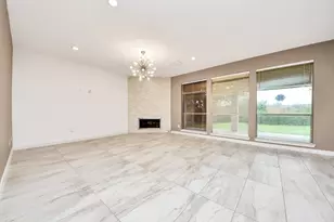 3210 Shadowwalk Dr, Houston, TX 77082 - Photo 11