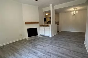 2125 Augusta Dr, Houston, TX 77057 - Photo 3