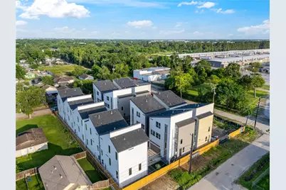 2942 Pitzlin Street, Houston, TX 77023 - Photo 33