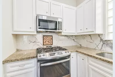 11307 Main Holly Drive, Houston, TX 77025 - Photo 17