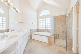 11307 Main Holly Dr, Houston, TX 77025 - Photo 25