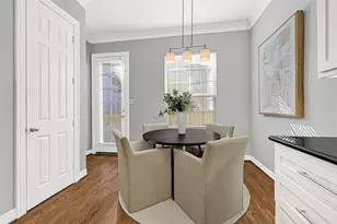 1420 W 26th St, Houston, TX 77008 - Photo 11