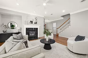 1420 W 26th St, Houston, TX 77008 - Photo 1