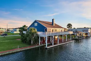 21814 Lampasas Dr, Galveston, TX 77554 - Photo 41