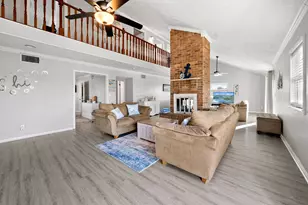 21814 Lampasas Dr, Galveston, TX 77554 - Photo 15