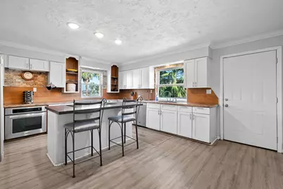 21814 Lampasas Drive, Galveston, TX 77554 - Photo 11