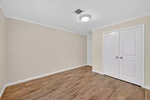 8530 Roos Rd, Houston, TX 77036 - Photo 29