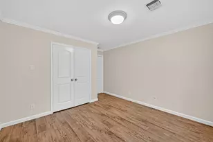8530 Roos Rd, Houston, TX 77036 - Photo 31