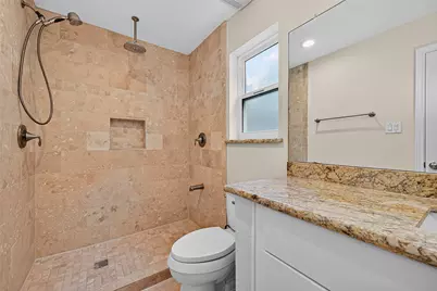 8530 Roos Road, Houston, TX 77036 - Photo 37