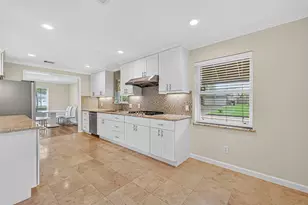 8530 Roos Rd, Houston, TX 77036 - Photo 25