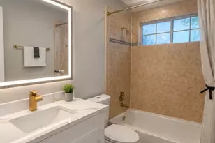 8622 Elm Lake Dr, Houston, TX 77083 - Photo 7