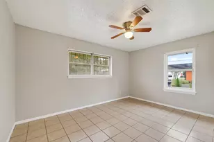4326 Howcher St, Houston, TX 77047 - Photo 13