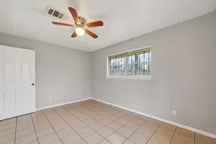 4326 Howcher St, Houston, TX 77047 - Photo 15