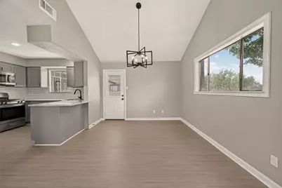 5923 Heatherbrook Drive, Houston, TX 77085 - Photo 5