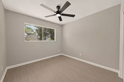 5923 Heatherbrook Drive, Houston, TX 77085 - Photo 21