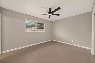 5923 Heatherbrook Drive, Houston, TX 77085 - Photo 15