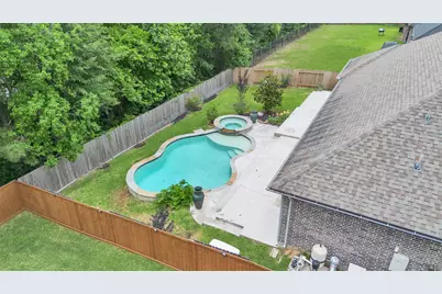1713 Summergate Drive, Conroe, TX 77304 - Photo 3
