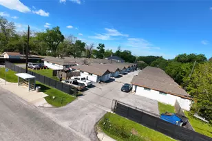 3805 Wipprecht St, Houston, TX 77026 - Photo 3