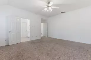 19 Aquiline Oaks Pl, The Woodlands, TX 77382 - Photo 13