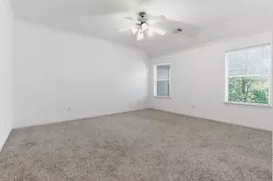 19 Aquiline Oaks Pl, The Woodlands, TX 77382 - Photo 15
