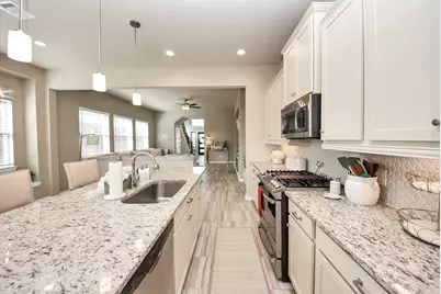 6110 Dovetail Cliff Court, Katy, TX 77493 - Photo 13