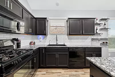 5242 Lilac Hollow Lane, Katy, TX 77449 - Photo 15