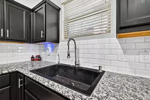 5242 Lilac Hollow Ln, Katy, TX 77449 - Photo 17