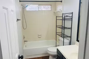 4019 Mission Valley Dr, Missouri City, TX 77459 - Photo 9