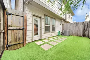 4222 Drake St, Houston, TX 77005 - Photo 27