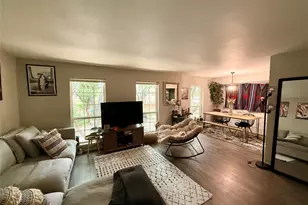 357 N Post Oak Ln, Houston, TX 77024 - Photo 11