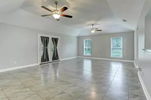 1211 Diablo Dr, Crosby, TX 77532 - Photo 5