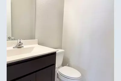 514 N 6th Street, La Porte, TX 77571 - Photo 11