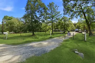 137 Co Rd 411, Dayton, TX 77535 - Photo 3