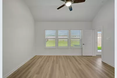 10329 Navarro Path, Montgomery, TX 77316 - Photo 7