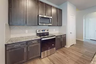 5789 Cerrillos Dr, Bryan, TX 77807 - Photo 3
