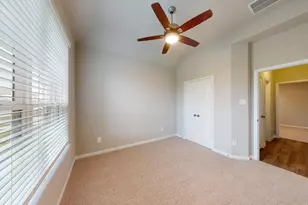 5789 Cerrillos Dr, Bryan, TX 77807 - Photo 17