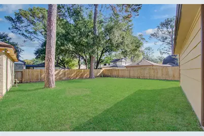4903 Charade Drive, Houston, TX 77066 - Photo 27