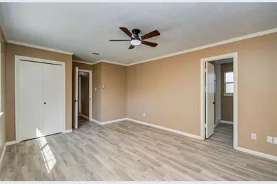 4903 Charade Drive, Houston, TX 77066 - Photo 15