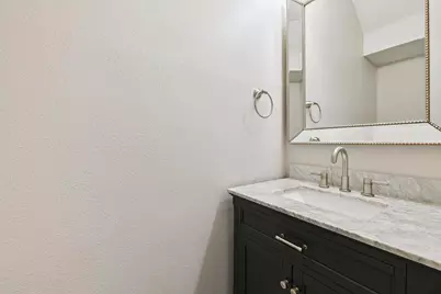 7575 Cambridge Street #301, Houston, TX 77054 - Photo 5