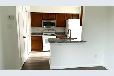 3900 Woodchase Drive #92, Houston, TX 77042 - Photo 3