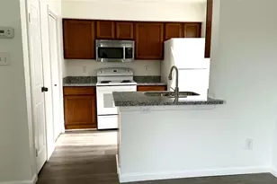 3900 Woodchase Dr, Houston, TX 77042 - Photo 3