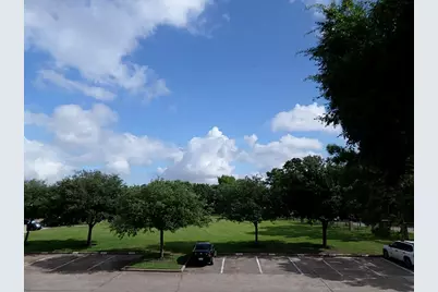 3900 Woodchase Drive #92, Houston, TX 77042 - Photo 11