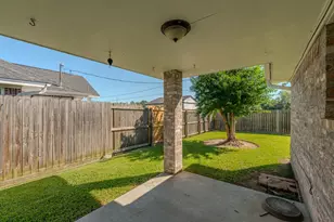 2703 Saba Ln, Port Neches, TX 77651 - Photo 29