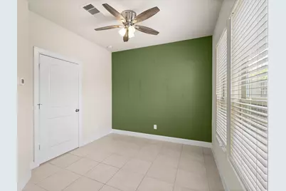 2021 Cambridge Heights Place, Houston, TX 77045 - Photo 5