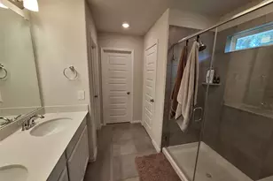 17610 Rosette Grass Dr, Conroe, TX 77385 - Photo 13