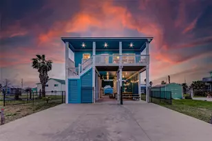 967 Bowers Ln, Crystal Beach, TX 77650 - Photo 1